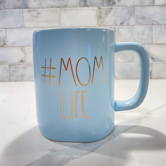 Rae Dunn Hashtag Mom Life Light Blue Mug - Picture 2 of 10